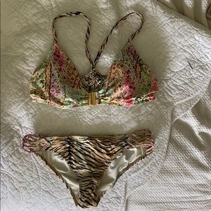 Victoria’s secret swimsuit bikini